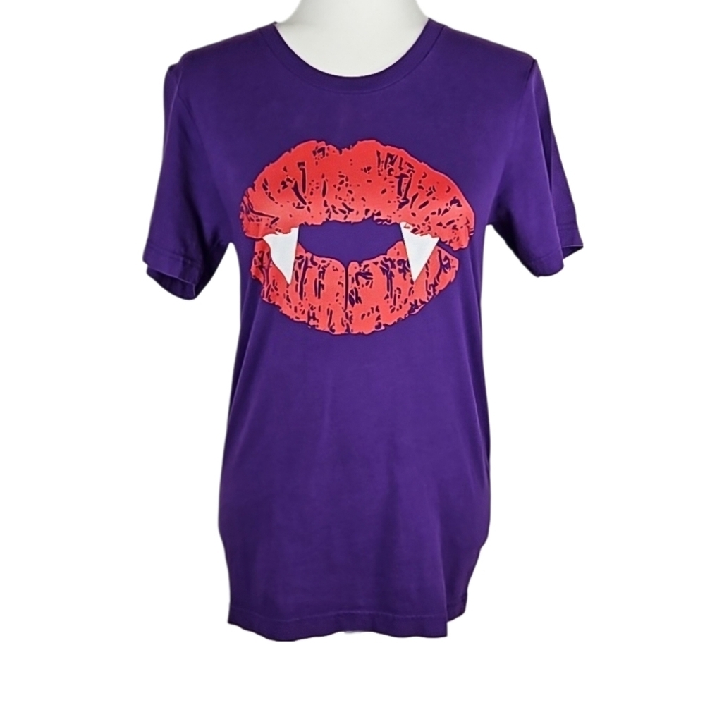 Women's Vampire Lips Purple Graphic Tee Tshirt Top, Size S